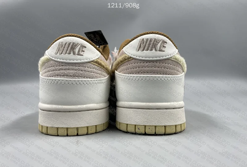 Dunk Year of the Rabbit - OVO 3