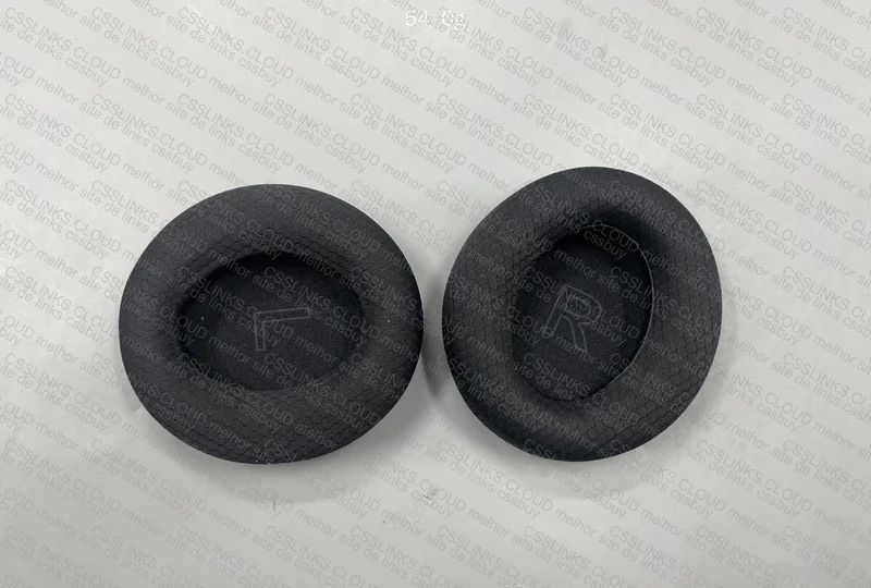 earcups Anker Soundcore Life Q30