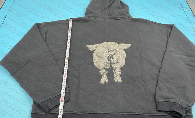Enfants Riches Deprimes Pig Alan Jackson Assemblage Zip 6