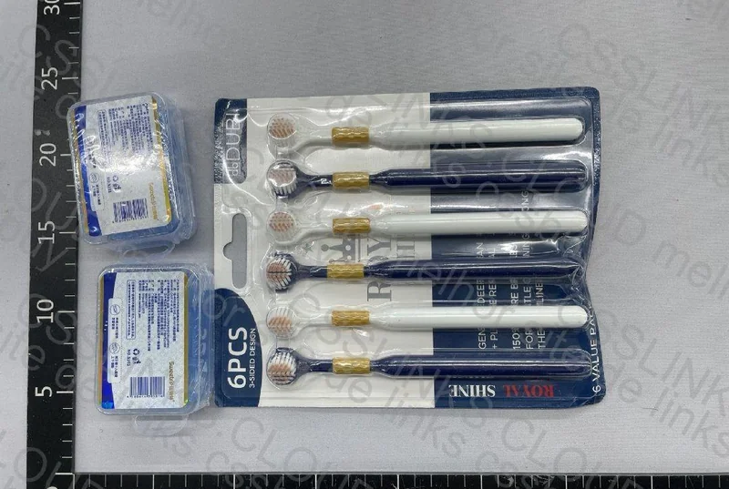 Escova de dente e fio dental