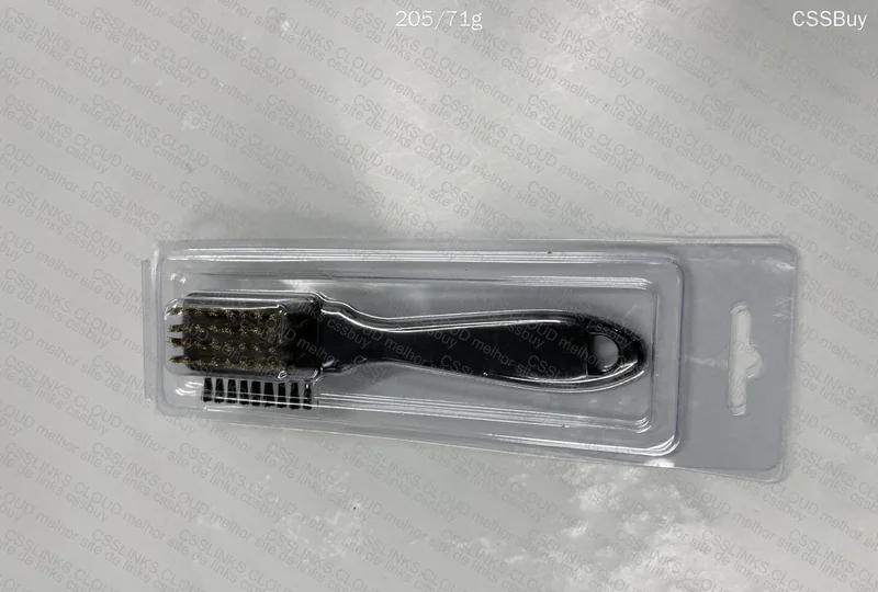 Suede Brush 2