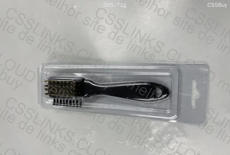 Suede Brush 3