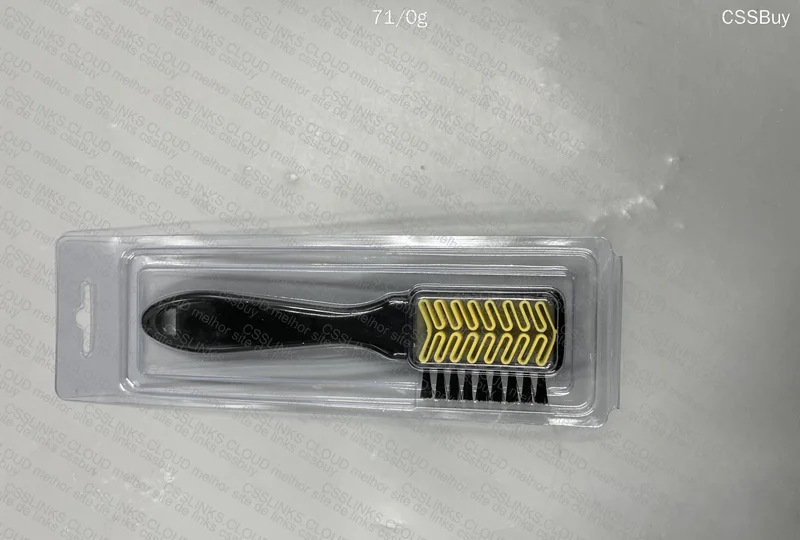 Brush for Suede