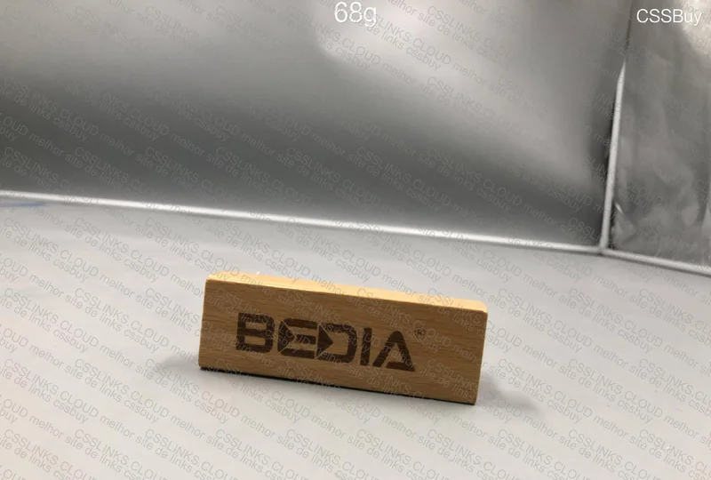 Brush for Sneakers 2