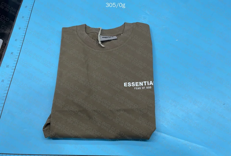 Essential Shirt