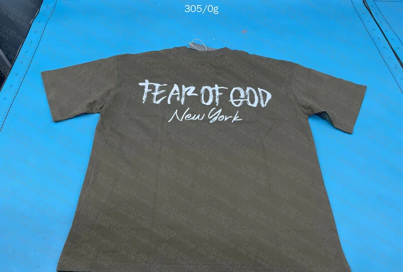 Essential Shirt 3