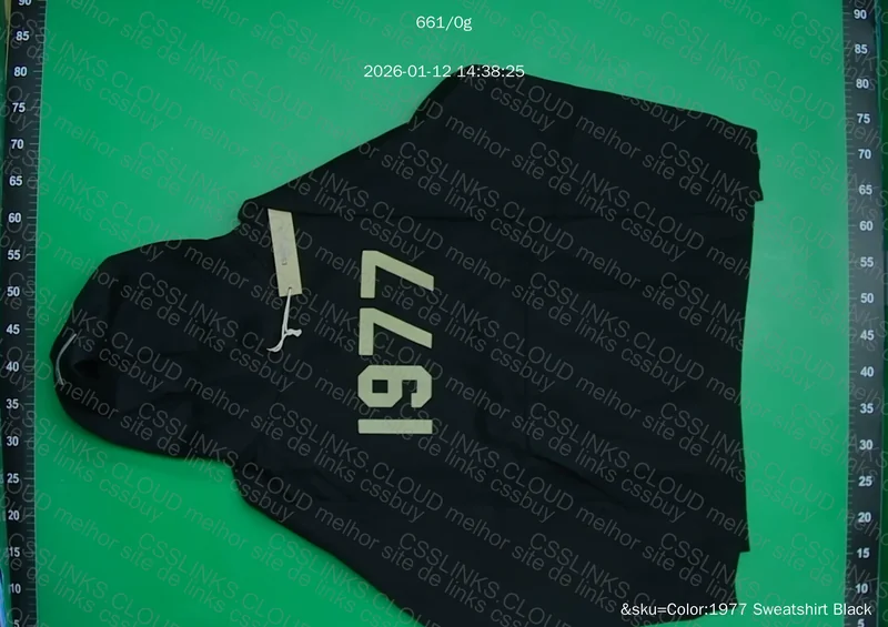 Essentials 1977 3