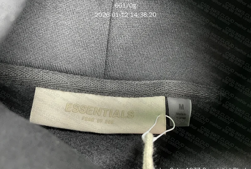 Essentials 1977 4