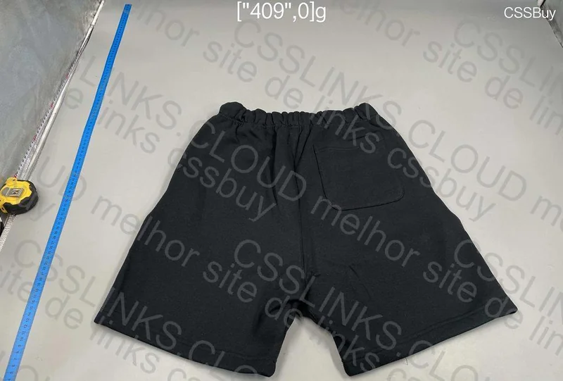 Essentials Shorts FOG 3