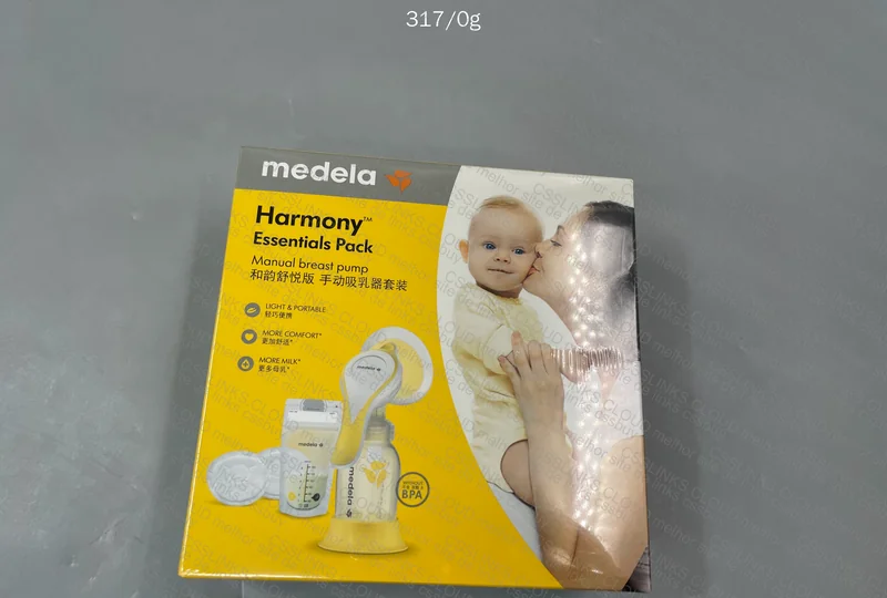 Medela Manual Breast Pump