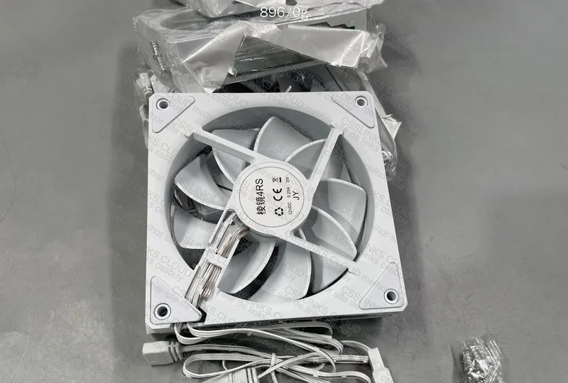 Fan Prism 4 Pro Rs 4