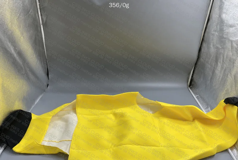 Banana Costume (GL?)