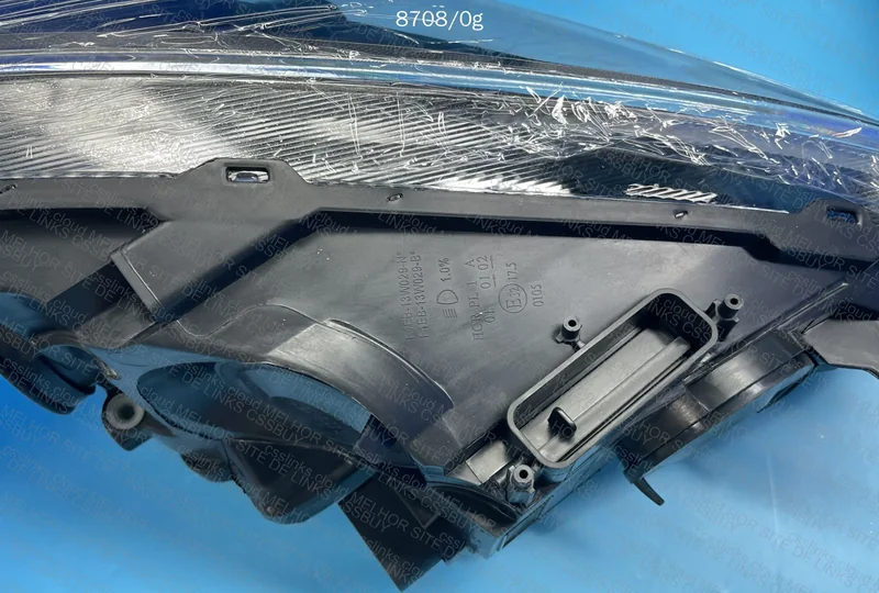 Farol Ford Focus RS 16-18 3