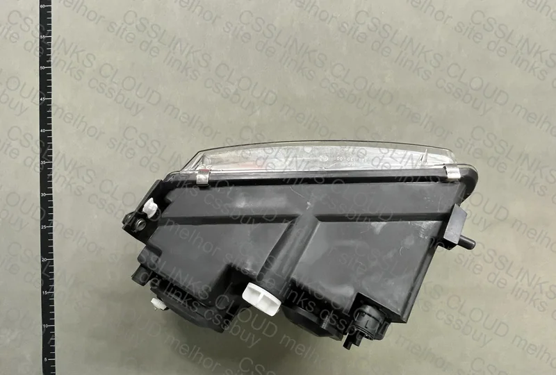 Farol HELLA Passat B5 Original