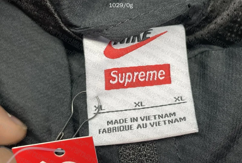 Nike x Supreme Tracksuit 4
