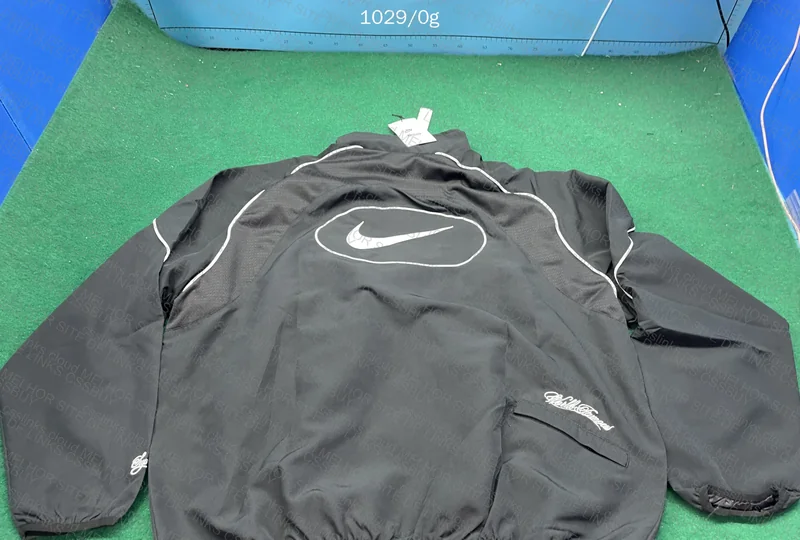 Nike x Supreme Tracksuit 6