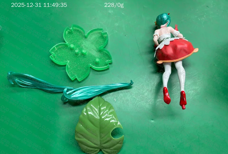 Random Anime Figures 4