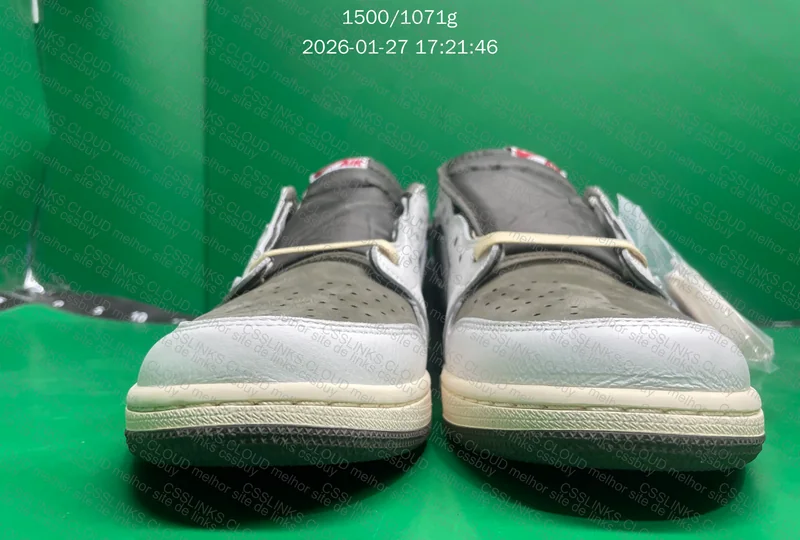 FK SALE - Reverse Mocha Travis Scott AJ1 4