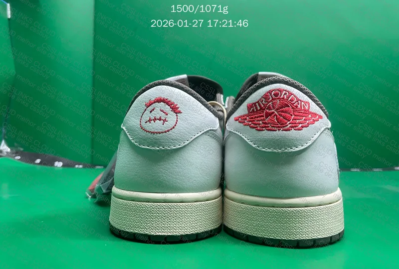FK SALE - Reverse Mocha Travis Scott AJ1 9