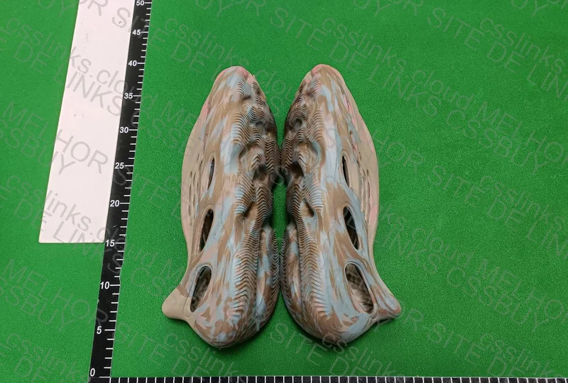 foam runner 5