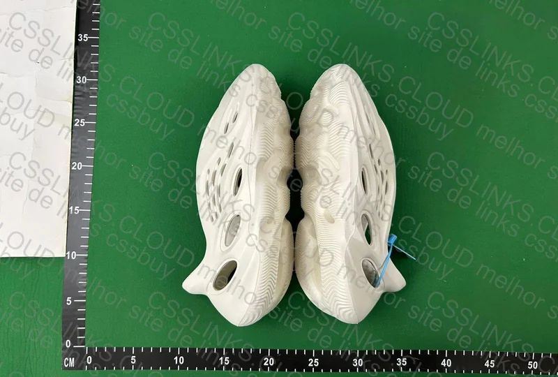 Foam Runner 3