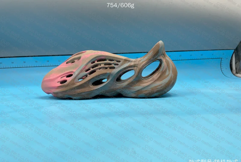 Foam Runner - Blind Box 9