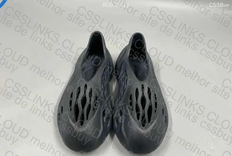 foam runner mineral blue