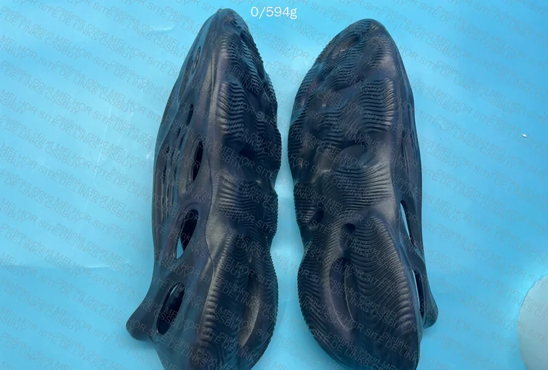 Foam Runner Mineral Blue