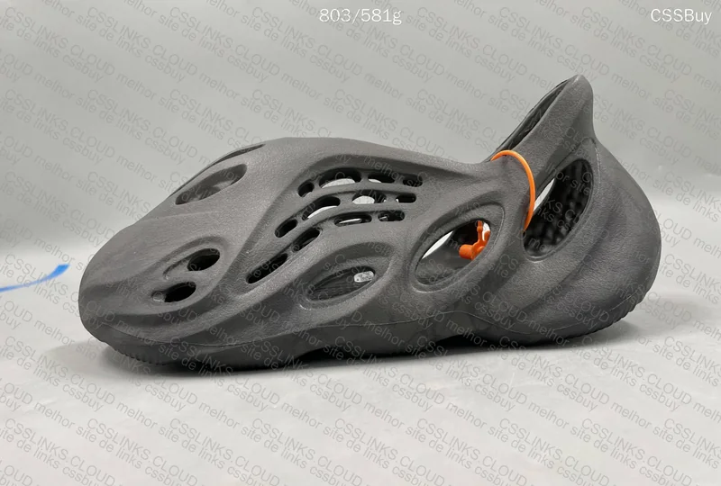 Foam Runner Onyx