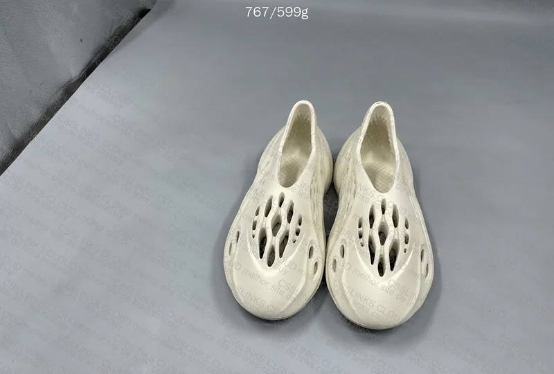 Foam Runner Sand