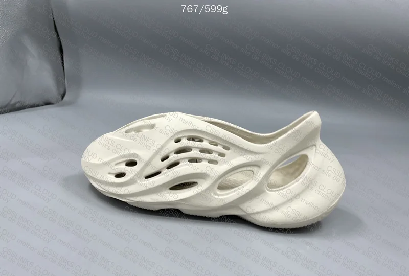 Foam Runner Sand 7