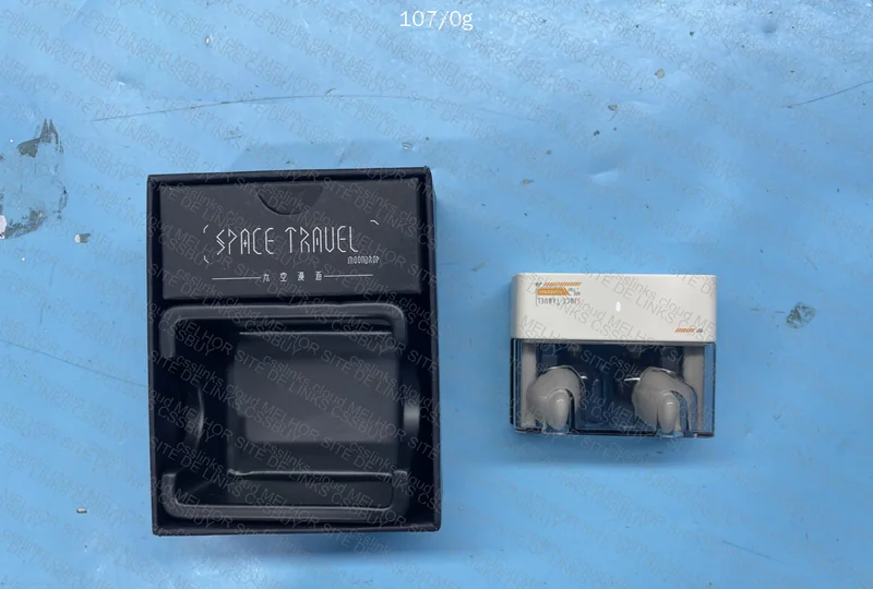 In-Ear Headphones 3