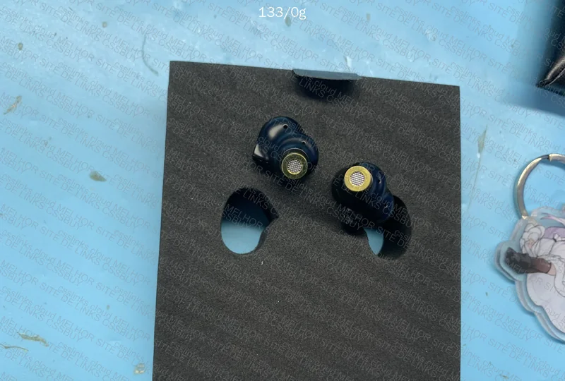 In-Ear Headphones 5
