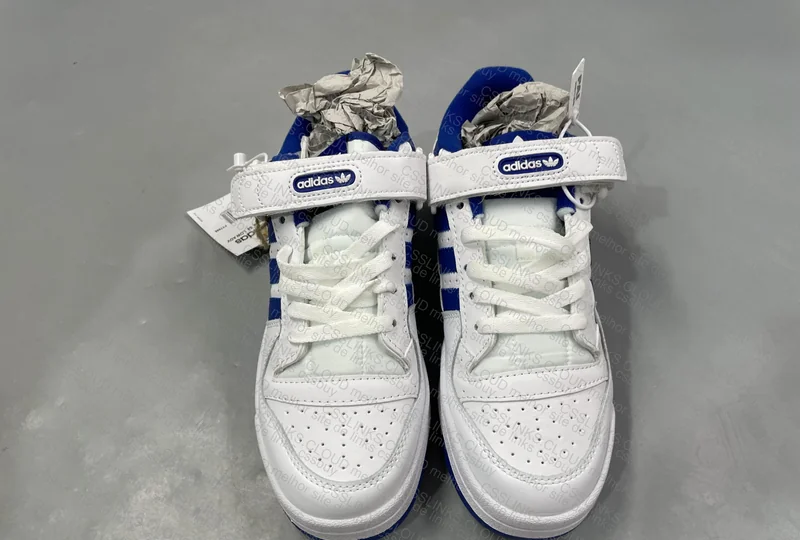 Forum Low 84 Low White/Blue 2