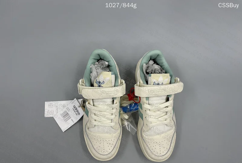 Forum Low Disney Stitch