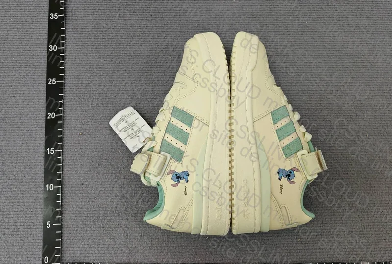 FORUM STITCH 3