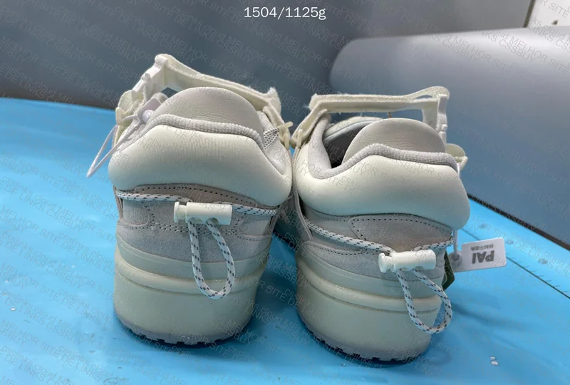 Forum/Campus Original Bad Bunny x AD SIZE: 42 3