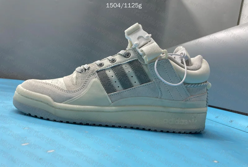 Forum/Campus Original Bad Bunny x AD SIZE: 42 5