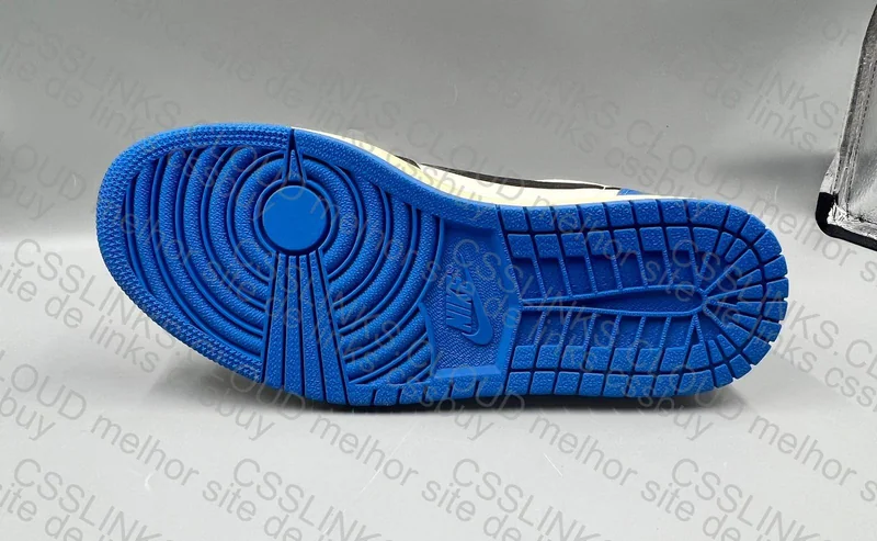 Fragment Design x Travis Scott x Air Jordan 1 Low 4