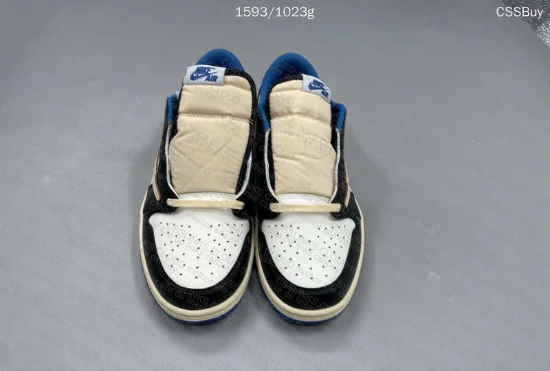 Fragment low Travis