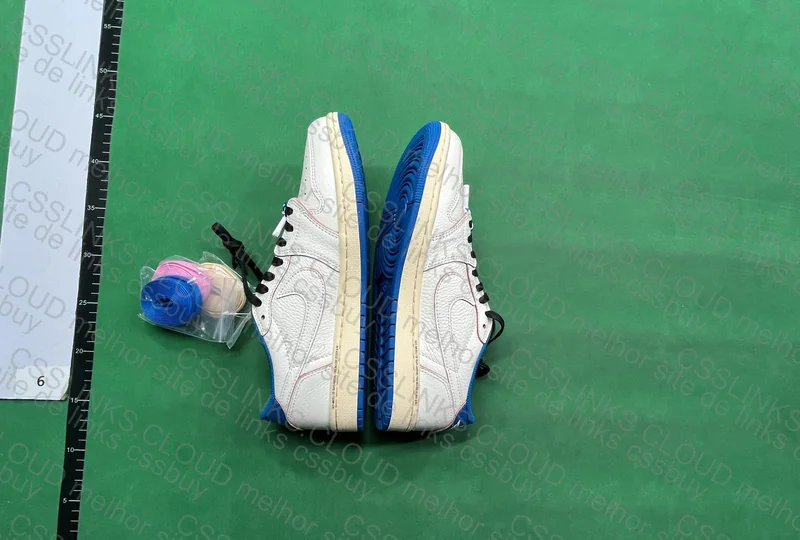 Fragment x Travis Scott x Air Jordan 1 Low OG SP Sail Military Blue 4