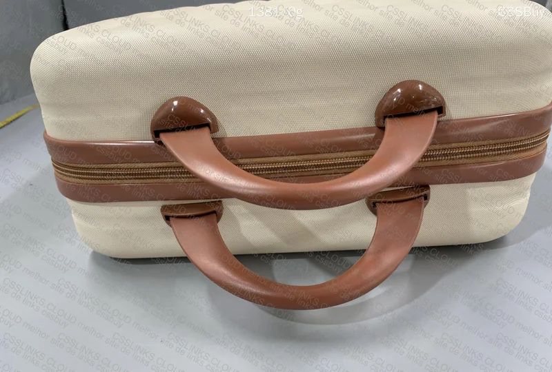 Toiletry Bag with Measurements 4