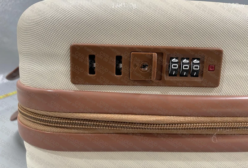 Toiletry Bag with Measurements 5