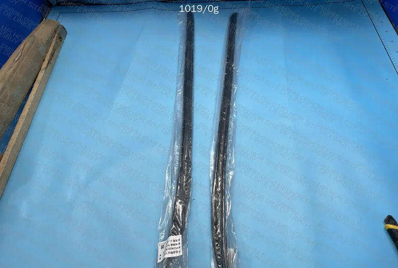 Window Trim Weatherstrip for Ford Focus 12-18