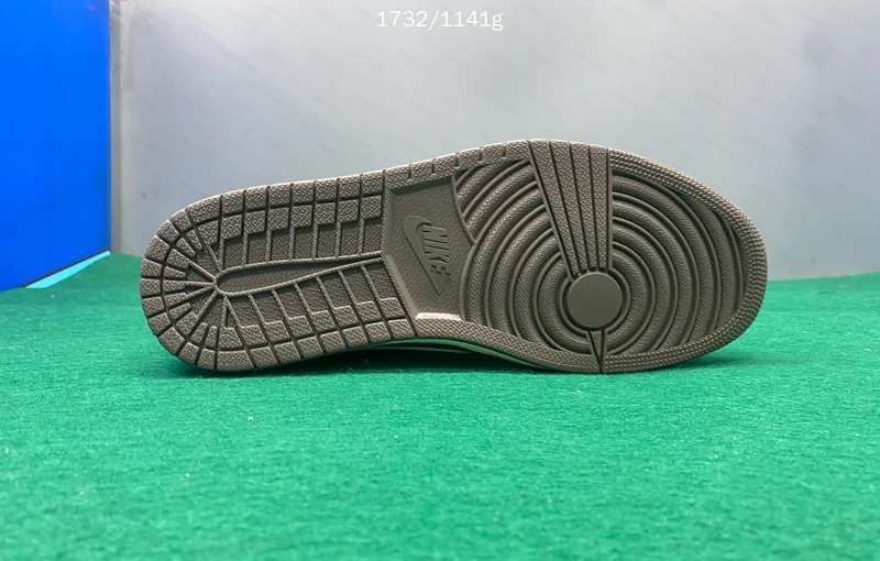 AJ1 low Retro OG SP Travis Scott Reverse mocha LJR 12