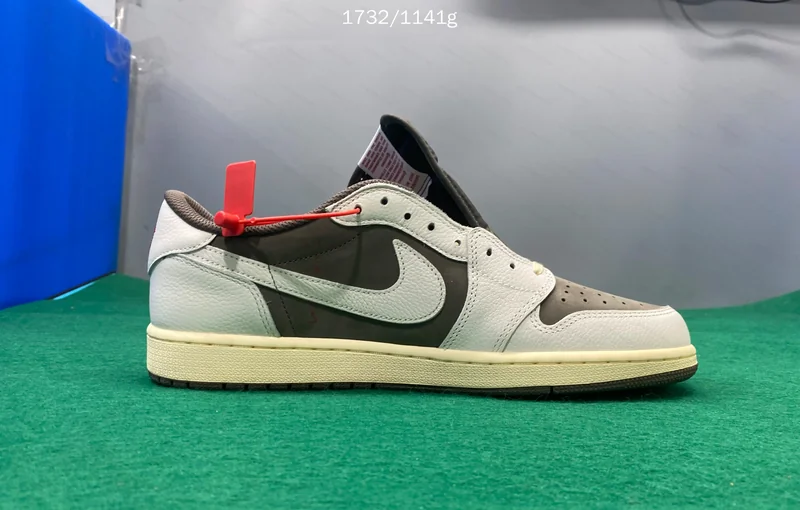 AJ1 low Retro OG SP Travis Scott Reverse mocha LJR 13