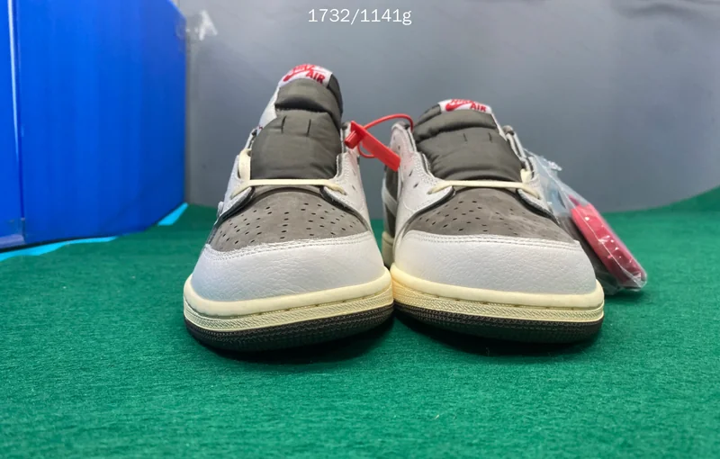 AJ1 low Retro OG SP Travis Scott Reverse mocha LJR 9