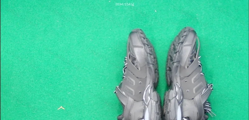 Balenciaga Track c/ led 3