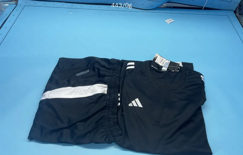 conjunto adidas