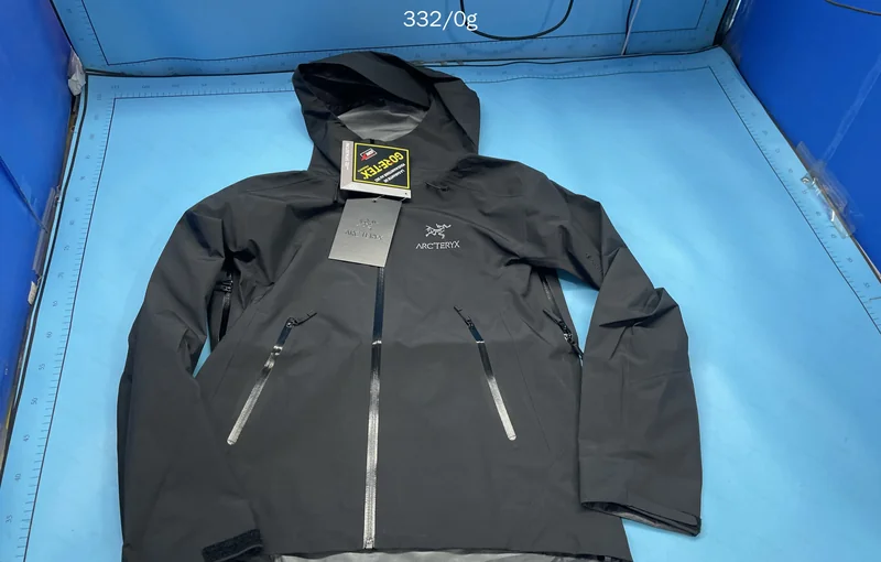 Jaqueta Arcteryx (com medidas) 2